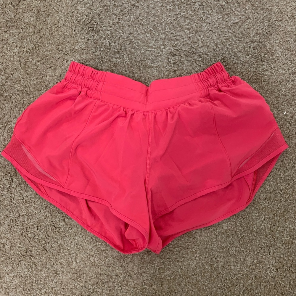 Lululemon hotty hot size 6